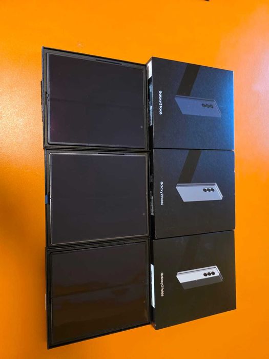 Samsung Galaxy Fold6 5G 512gb Silver resigilate liber factura garantie