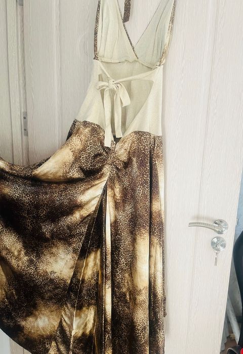 Дамска официална сатенена рокля