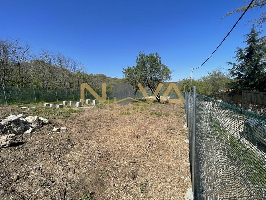 Парцел в Варна, област-м-т Манастирски рид площ 600 цена 59000