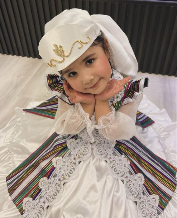 Prokat kiyimlar ogil va qizlar uchun