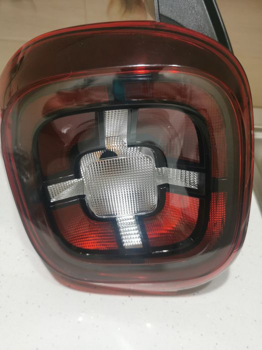 Stopuri(triple) Duster 2