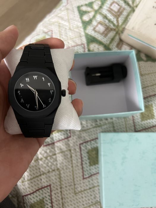 часы кварцовые (арабские)