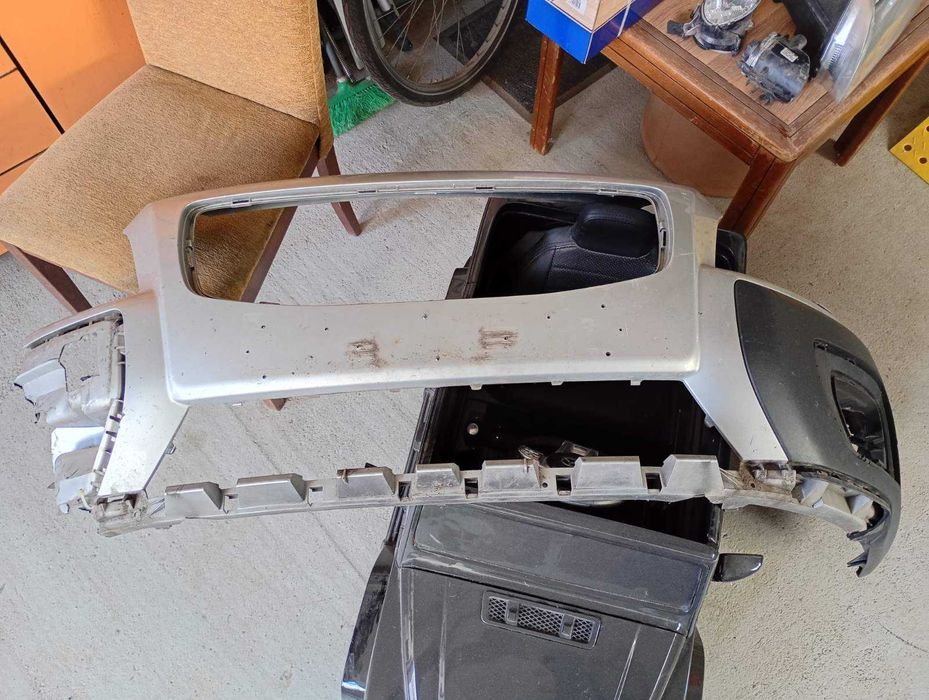 Броня, решетка, маска за Volvo XC70, V70