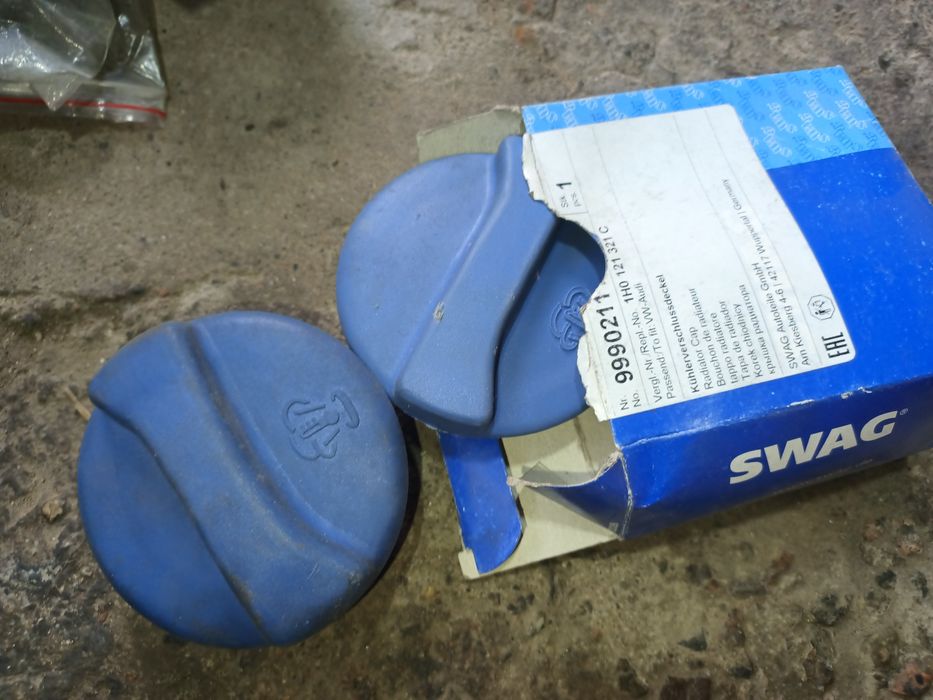 Запчасти Volkswagen Golf(Vento) 1.8