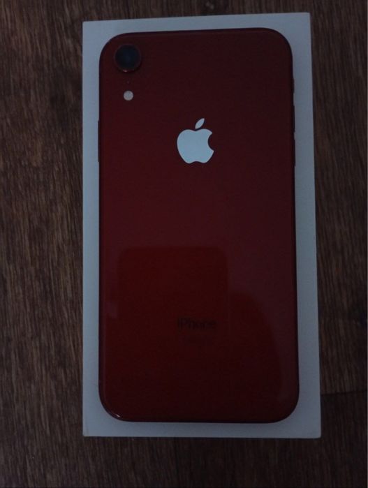 Срочно продам айфон хр в идеале