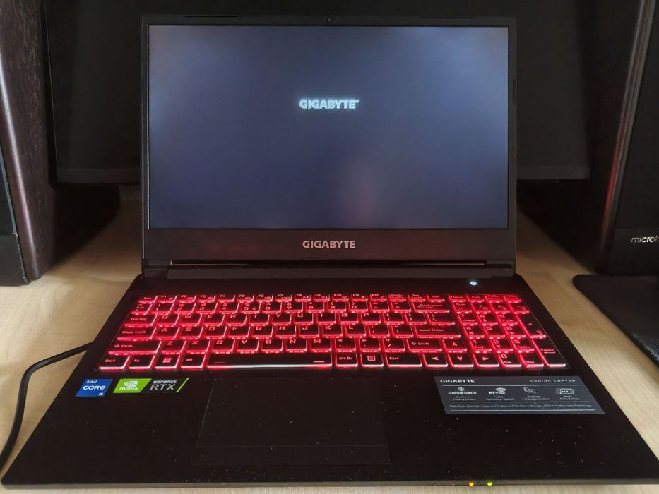 DELL G5 KD 15,6" IPS FHD 144Hz/CORE™ i5-11400H/16GB/512GB/RTX 3060 6GB