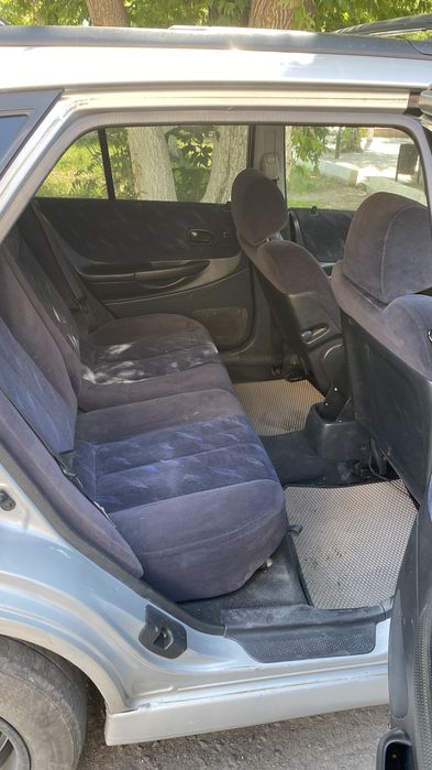 Продам Mazda Familia 1999