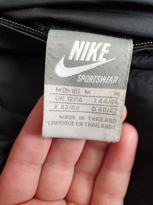 Geaca Nike de primavara