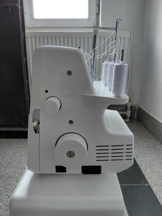 Оверлок Jaguar 735 D