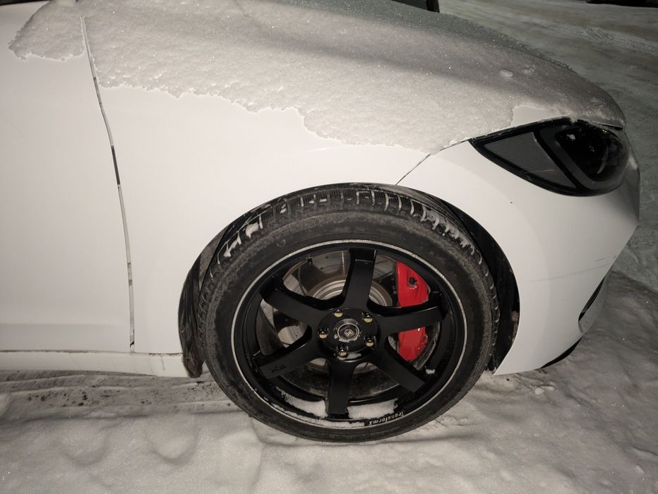 Продаются диски r18  3шт