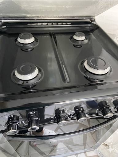 Gaz plita sotiladi