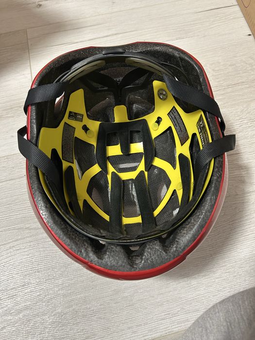 Casca ciclism Met Rivale Mips