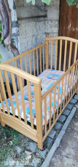 Дървена детска кошарка