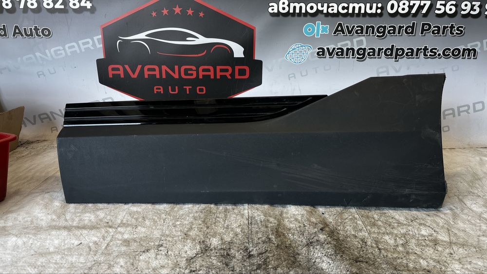 2 броя лява Странични лайстни Audi E-tron 2019-