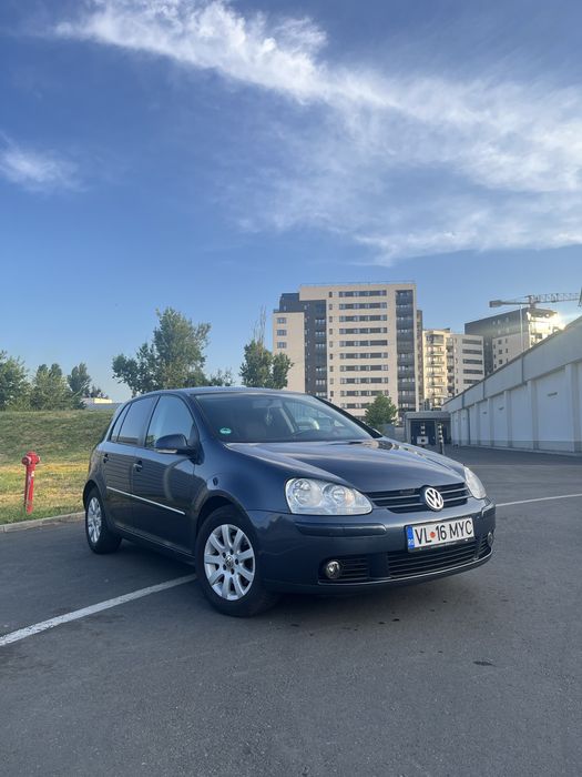 VOLKSWAGEN Golf 2006