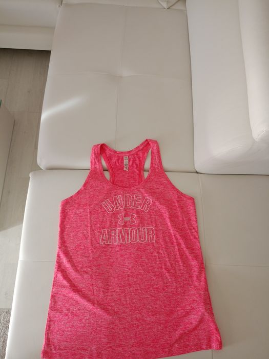 Vând maieu dama sport fashion,produs de calitate,nou,mărimea M.