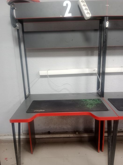Продаю 5 компьютерных столов