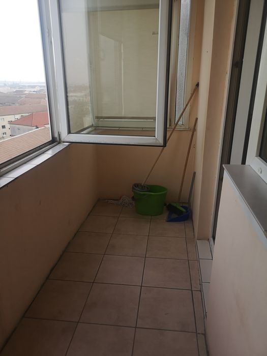 Închiriez ap zona Nufarul