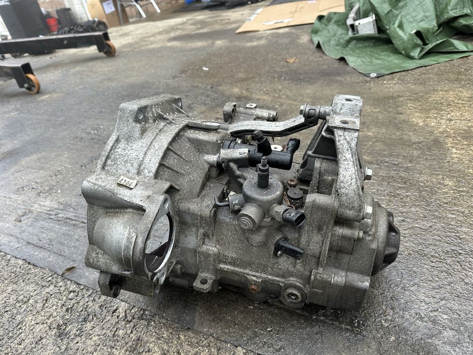 Cutie manuala TKN VW T Roc, Golf 8, Audi Q2, Skoda Karoq, Superb