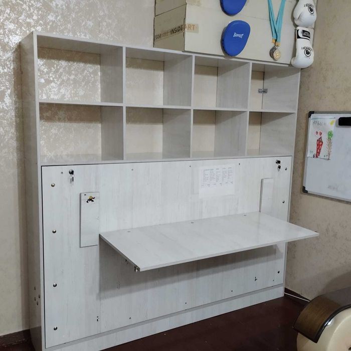 Детская/подростковая кровать-траснформер.