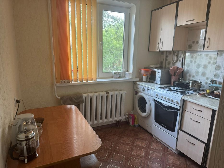Продам 3 комн квартиру район Армана