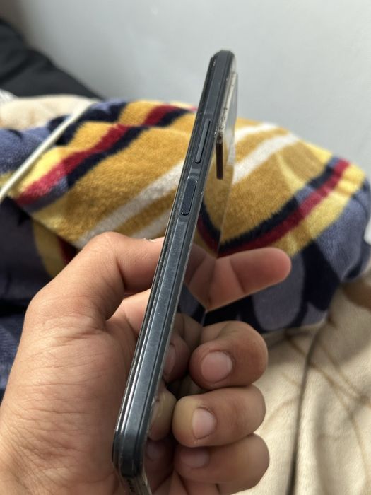 Vivo y33s 128gd игравой