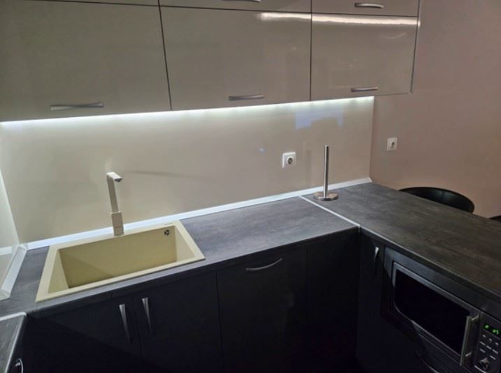 Дава се под наем Двустаен апартамент в София, Витоша - 74 кв.м за 746.64 € - Снимка #4