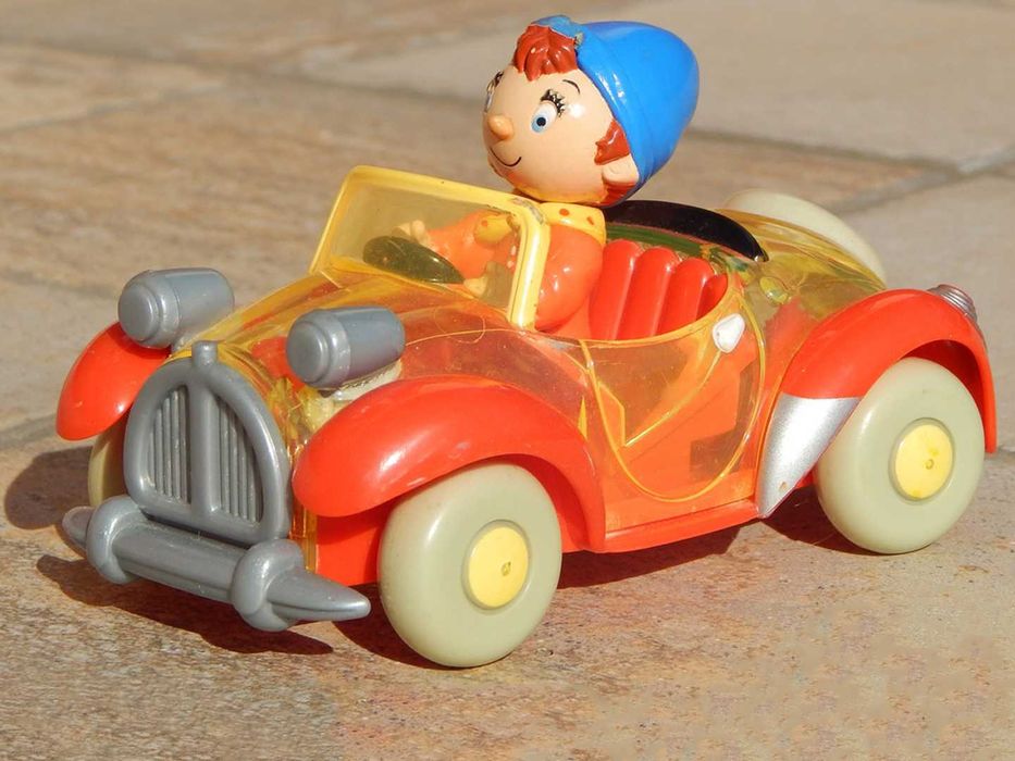 Jucarie masinuta epoca BonBon Buddies "Noddy and his car" Franta 2003