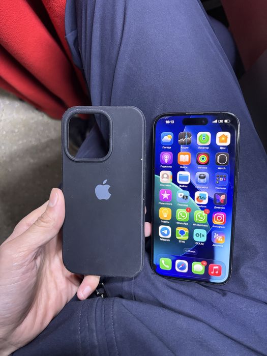 Продам iphone 15 pro все работает без ремонта