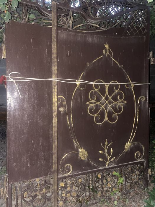 Продам ворота с калиткой