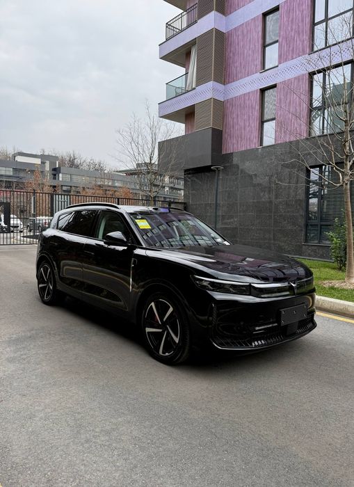 Voyah Free Plus 2026 restailing