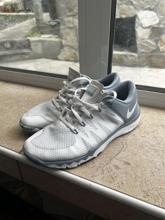 Топ Обувки NIKE Топ