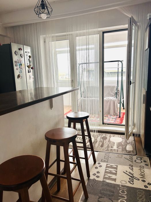Vand apartament 4 camere ultracentral sau schimb doar cu spatiu comercial
