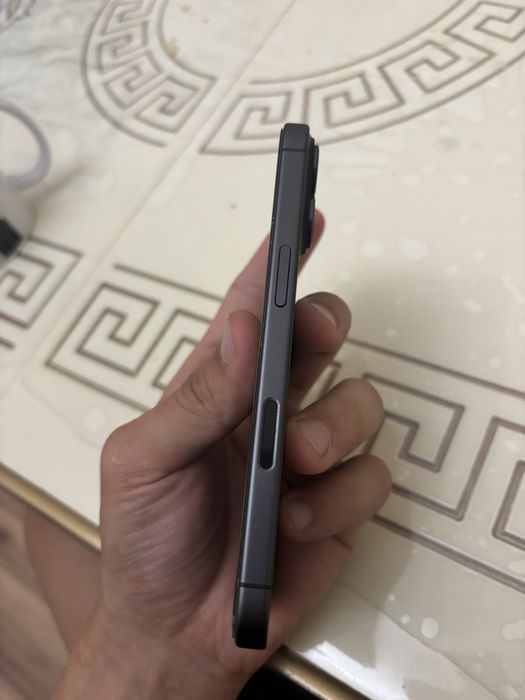 Iphone 17 256гб 1 сим карта, 1 есим