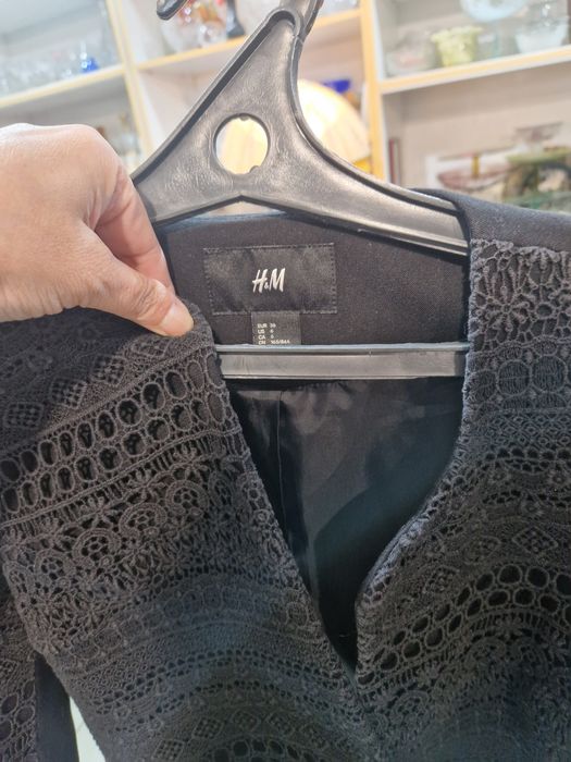 Продам женские пиджаки