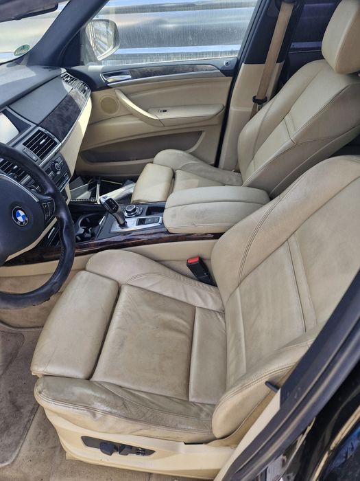 Бмв х5 е70 lci 3д 245к на части