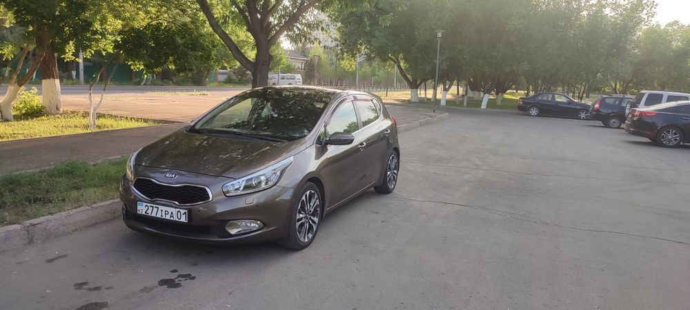 Продам Киа сид 2014