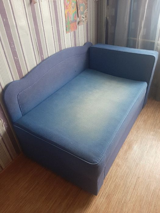 Подростковый диван цена за два