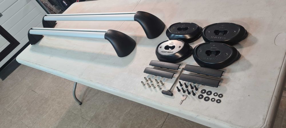 Мазда 2-греди-багажник -thule хонда сивик