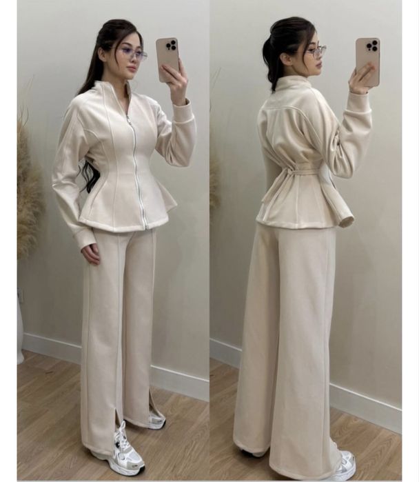 Спортивка бежевая