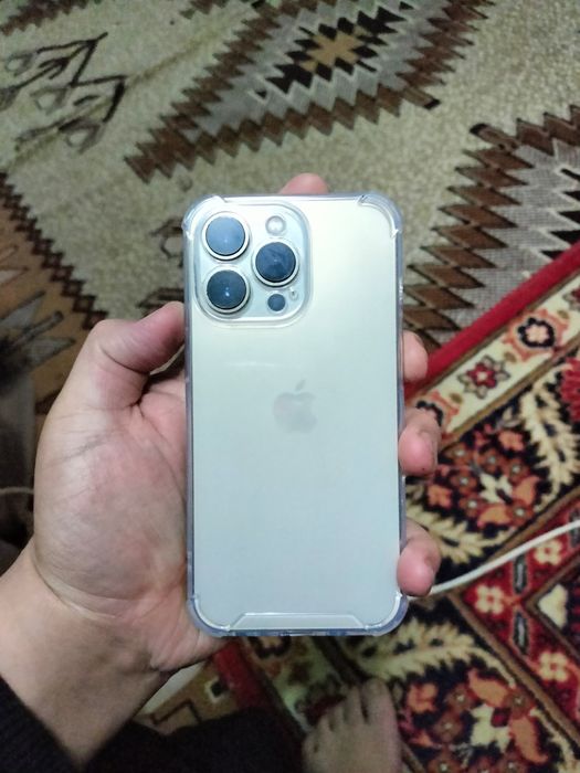 Айфон 13 про без 0,5