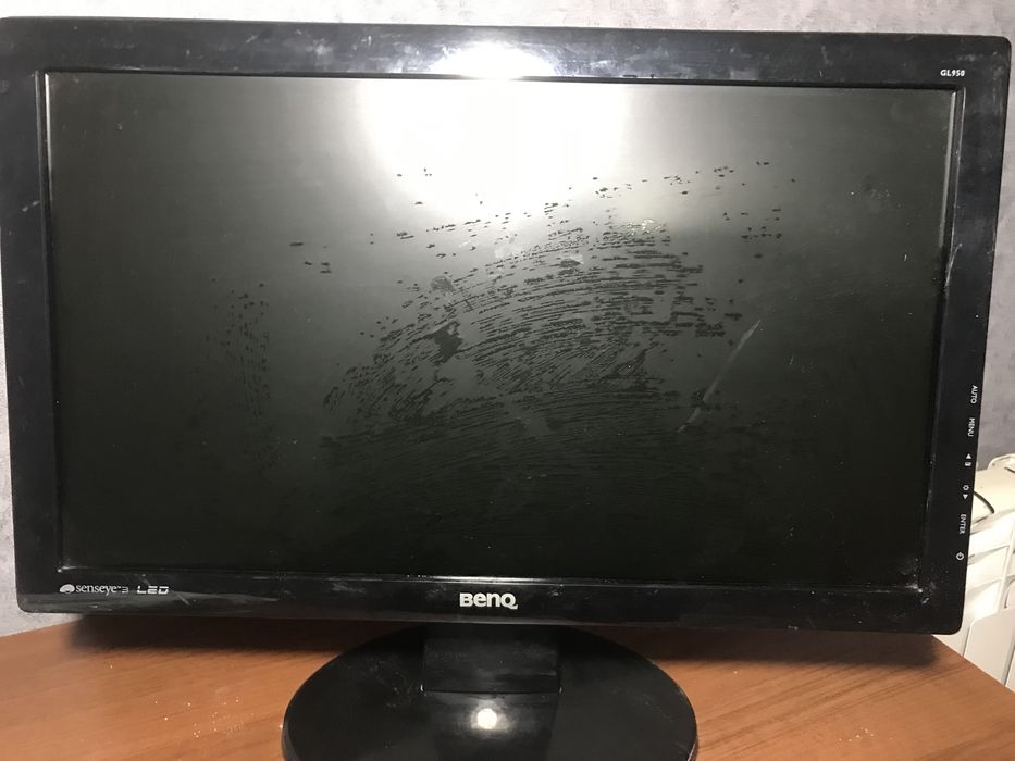 Монитор BenQ рабочии