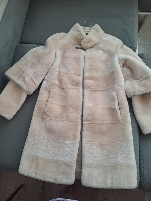 Продам шубу. Размер М(42-44)