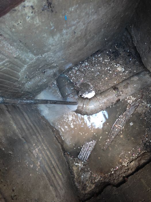 Desfundare canalizare sectoarele 1,2,3,4,5,6,si Ilfov