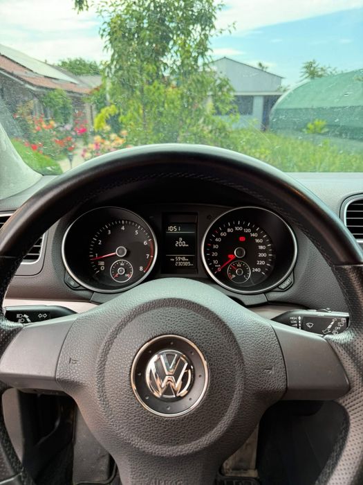 VOLKSWAGEN Golf 0 — imagine 5