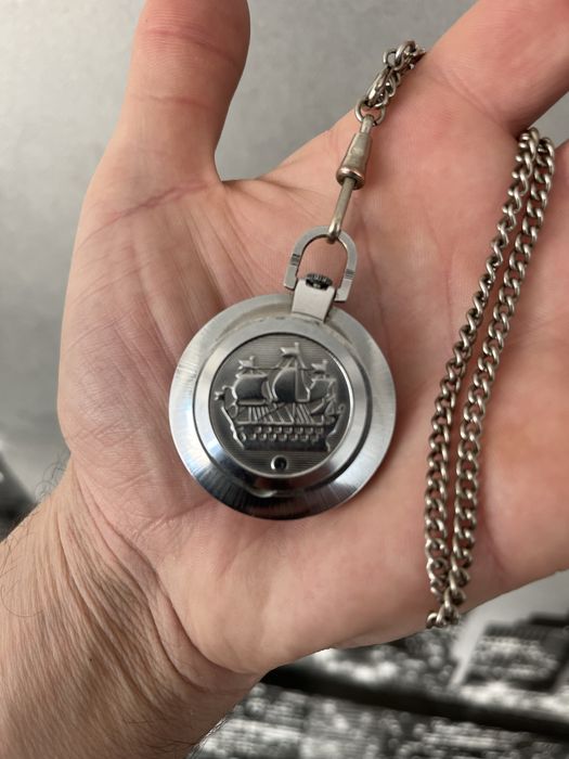 Стар руски хронометър (напълно работещ)