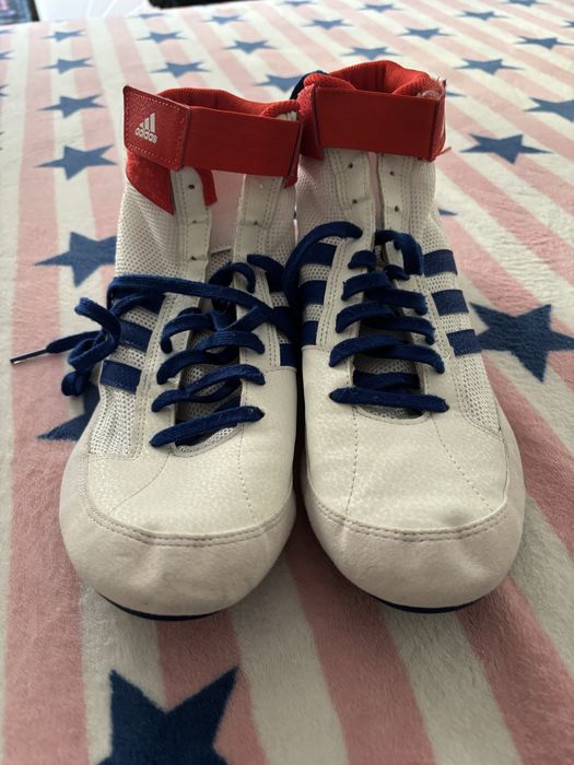 Ghete de box folosite o saptamana , Adidas , marimea 43-44