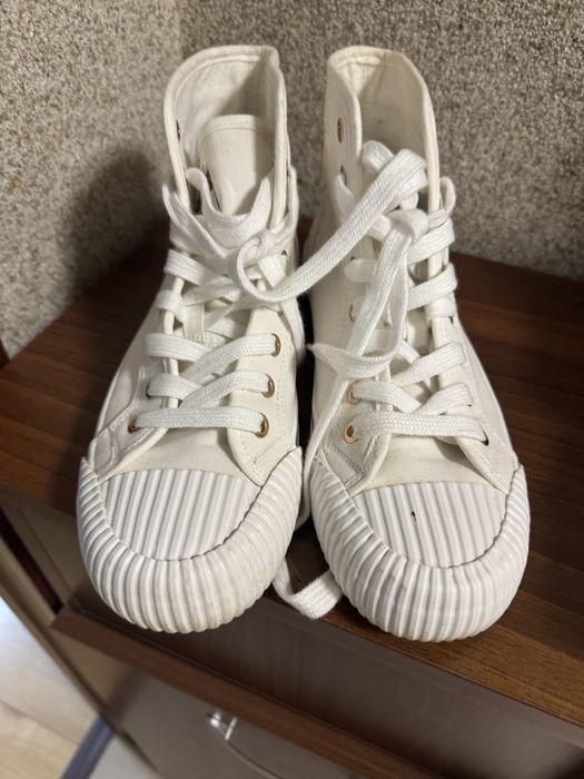 Бели Кецове ONLY 38 номер