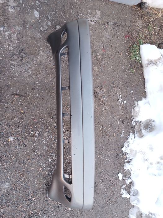 Бампер перед Ауди 80 Б3