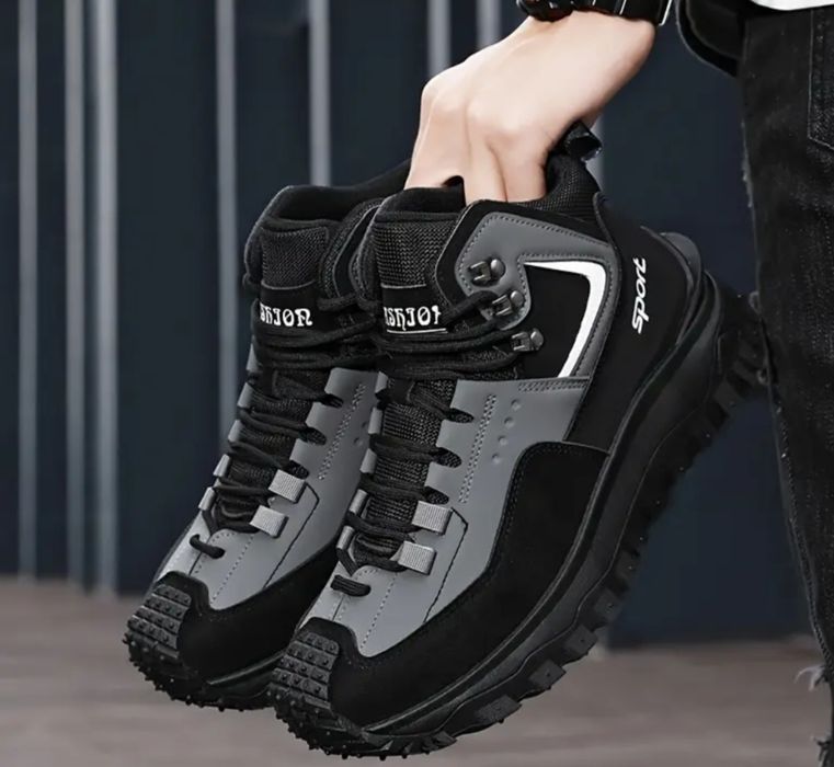 Удобни леки обувки, за ежедневие и туризъм